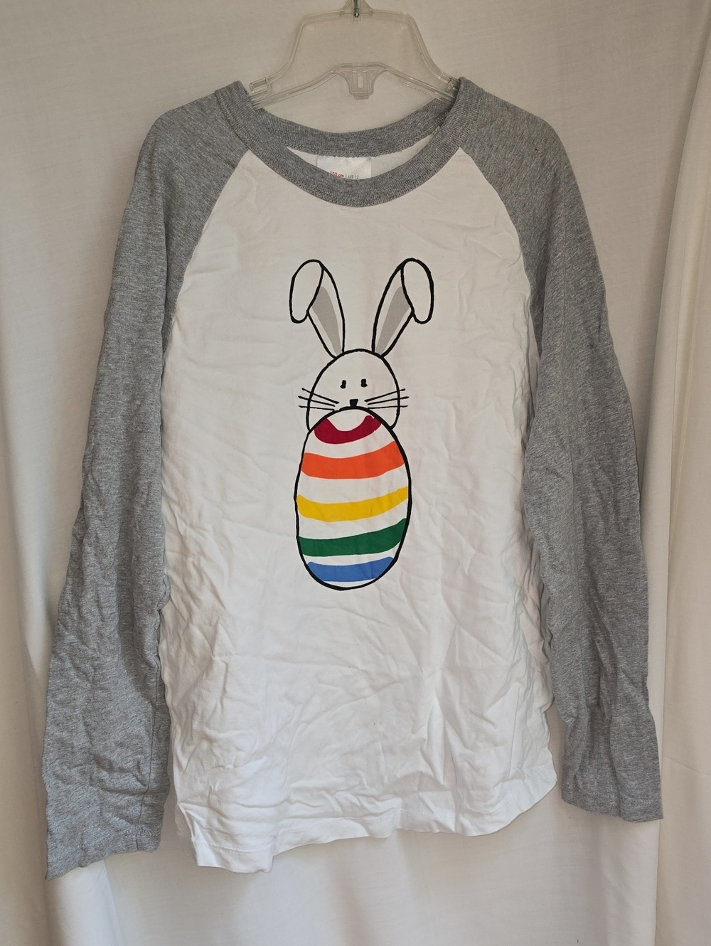 Hanna Andersson White & Gray Long-Sleeve Tee with Rainbow Bunny